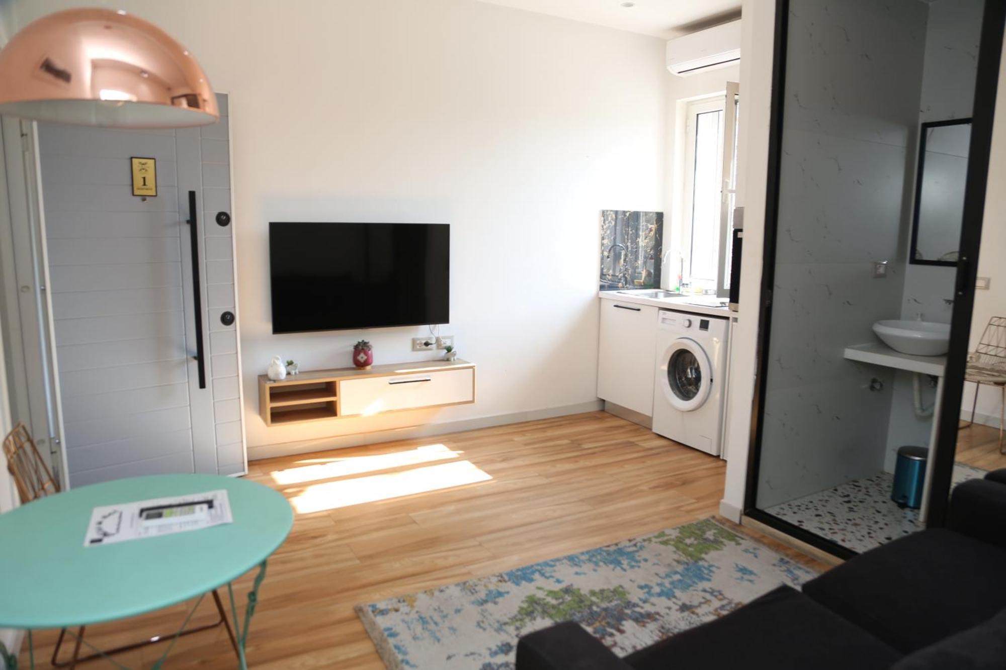 Apartment Comfort *